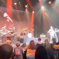Eve 6 w/ Tom Morello "Kick Out the Jams"!